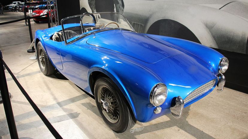 4 Shelby Cobra CSX2000