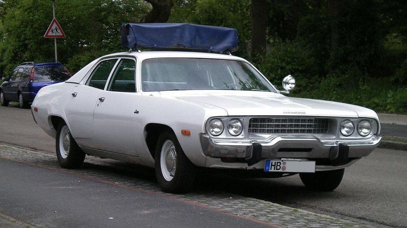 Plymouth Satellite