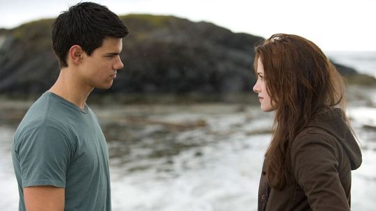 How well do you know New Moon?