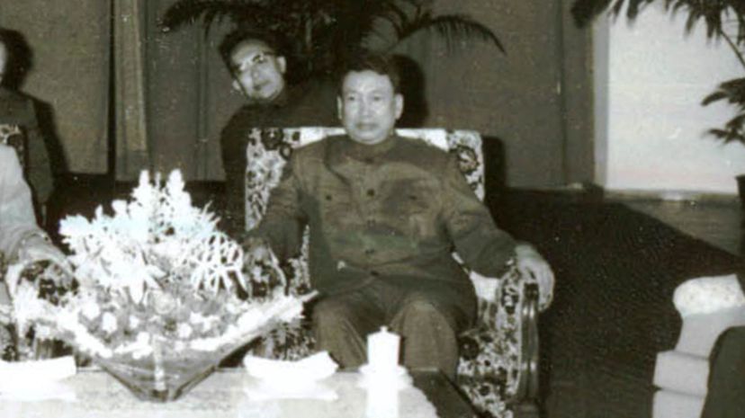 25 Pol Pot Khmer Rouge