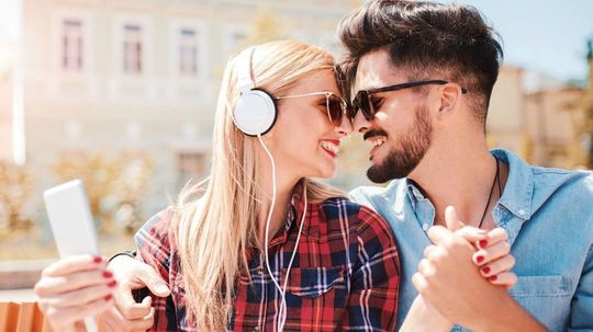 Tell Us About the Music You're Currently Listening to and We'll Guess Your Relationship Status