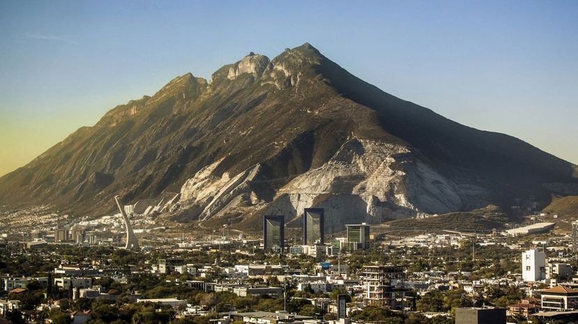 8 Monterrey