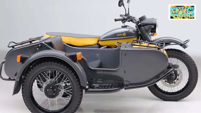 Ural Scrambler sidecar  