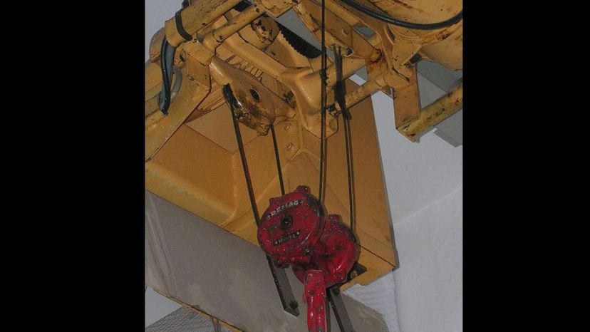 Pulley Hoist Lift