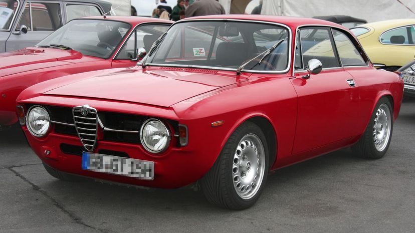 问题38 -阿尔法罗密欧朱利亚＂width=