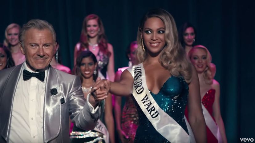 25-Beyonce-Pretty-Hurts