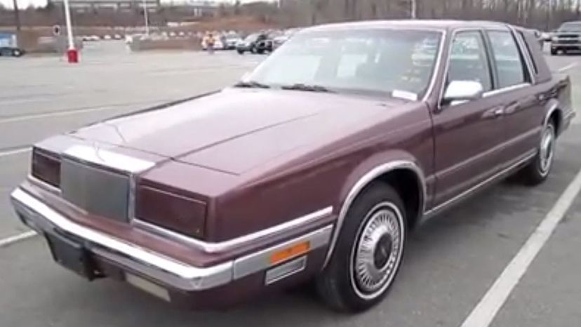 New Yorker (Chrysler) 1990