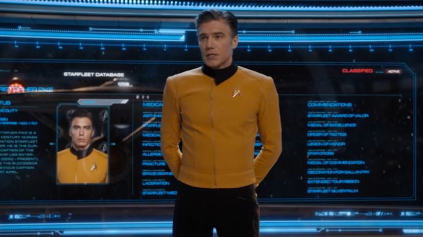 8 Captain Christopher Pike