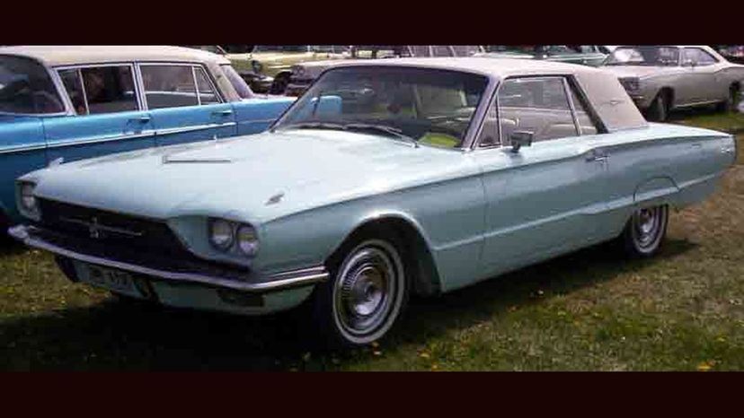 1966_Ford_Thunderbird