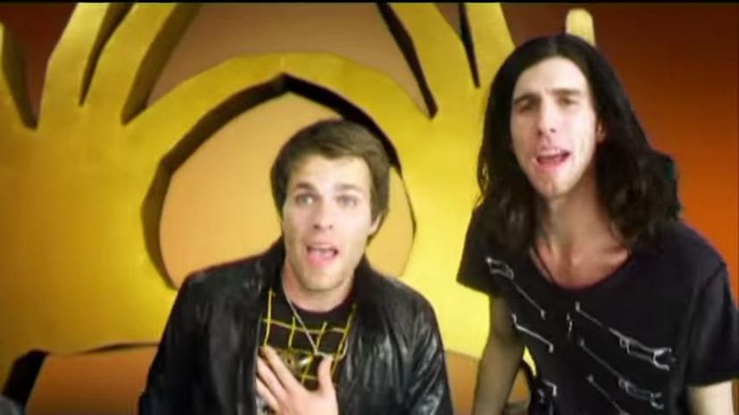 QUIZ: Do you still remember “My First Kiss” by 3OH!3 featuring Kesha?