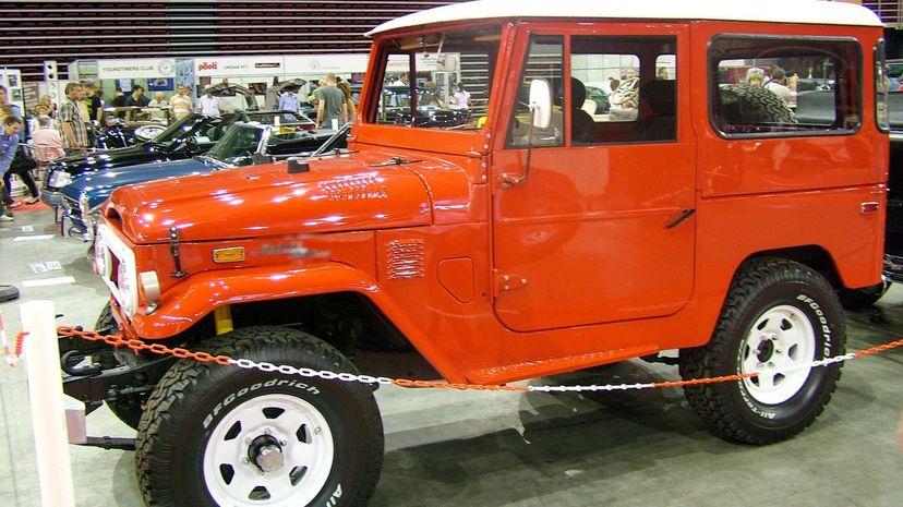 21-1963 Toyota Land Cruiser