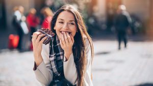 Can You Identify These Candy Bars From an Image? cover