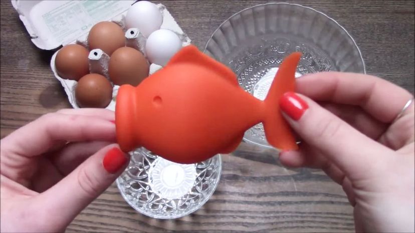 Yolk Fish Egg Separator