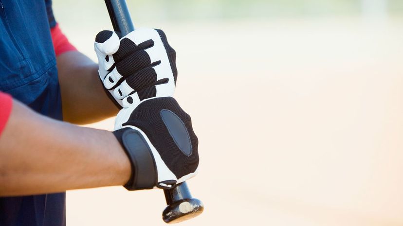 Q29-Batting Gloves