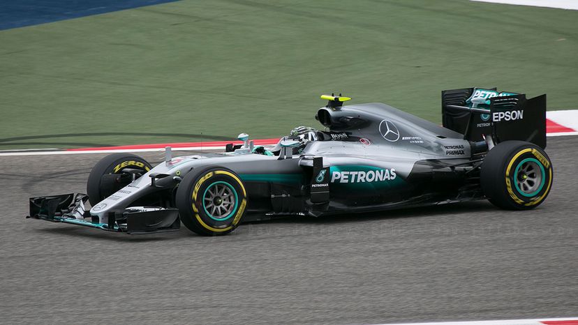 Mercedes F1 W07 Hybrid