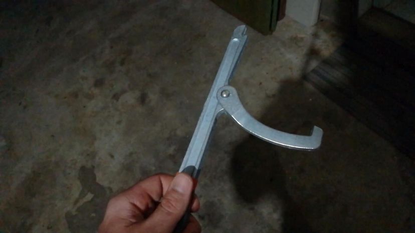 sink strainer lock nut wrench