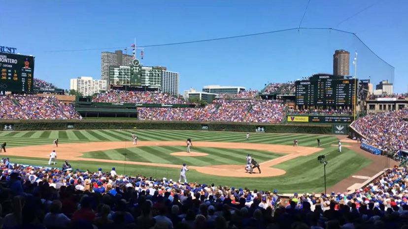 Chicago Cubs (Wrigley Field) 