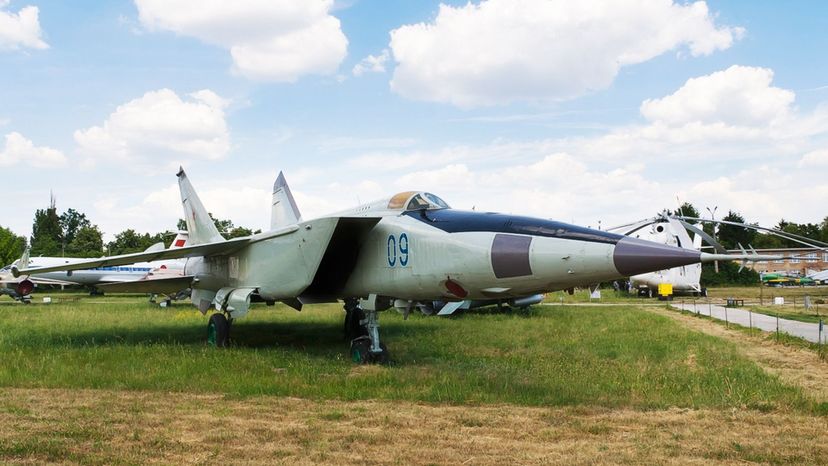 Mikoyan-Gurevich Mig 25 (Foxbat)