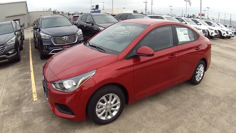 Hyundai-Accent-$15-695---$17-295