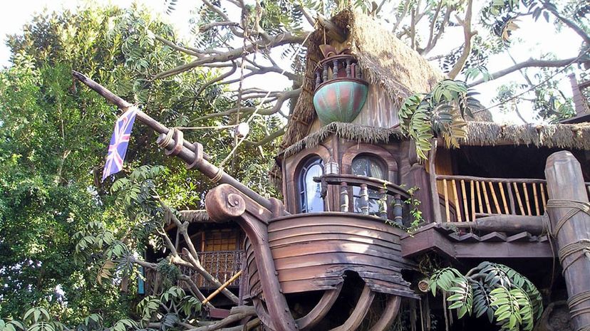 12 - Disney treehouse Tarzan