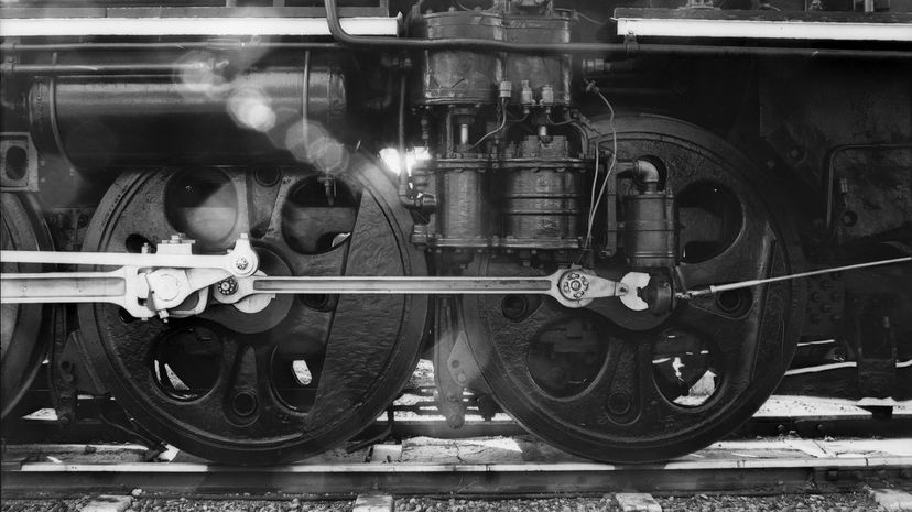 02_locomotive wheels