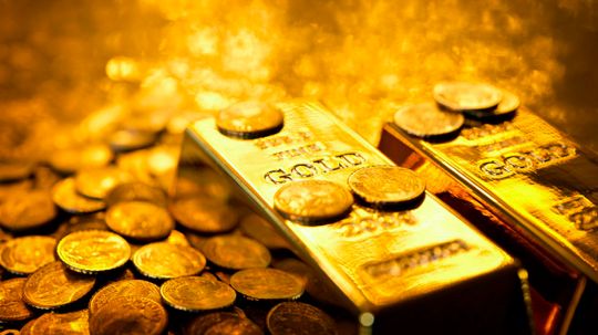 Tell Us About Yourself and We'll Guess the Price of Gold in the Year You Were Born