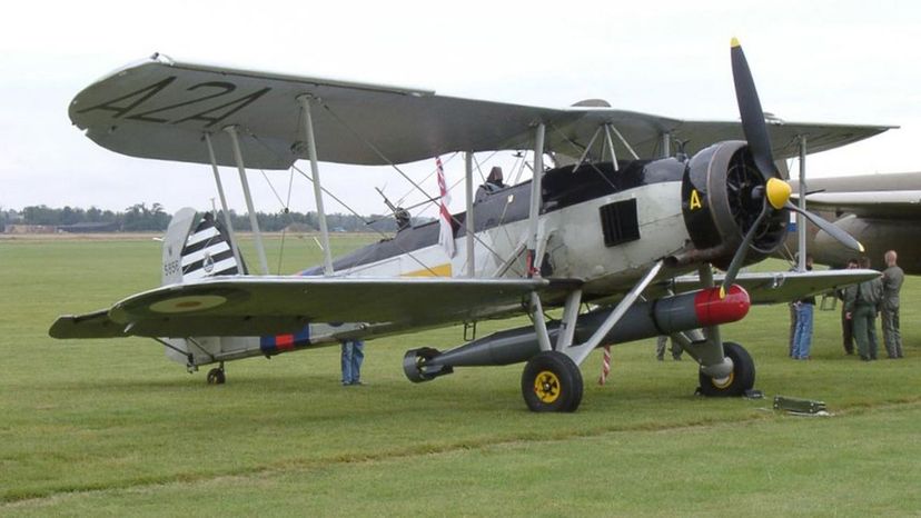 8 Fairey_Swordfish_on_Airfield