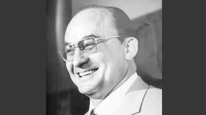 32_Luis EcheverrÃ­a