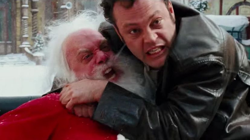 34-Fred-Claus