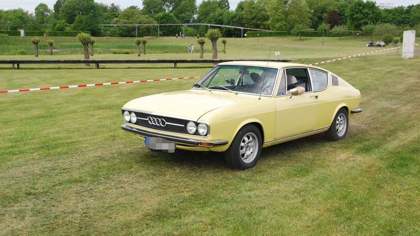 1969 Audi 100 Coupe S