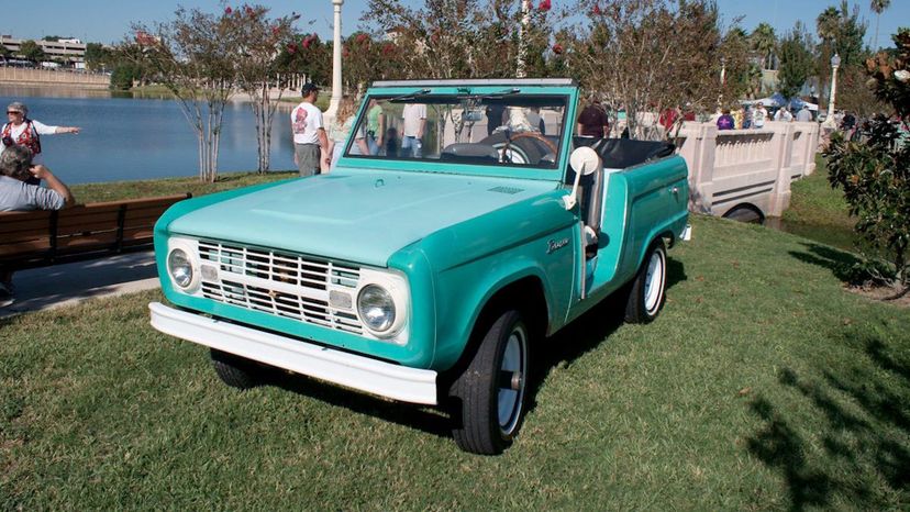 Ford Bronco 1966 Convertible
