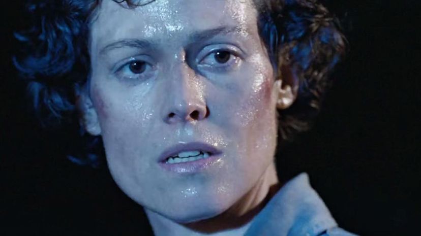 Sigourney Weaver Aliens