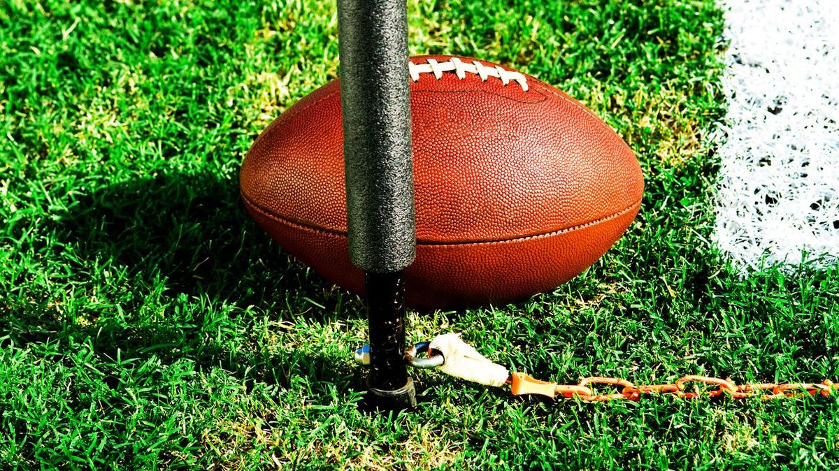 Can You Get 29/35 on This American Football Knowledge Quiz? | HowStuffWorks