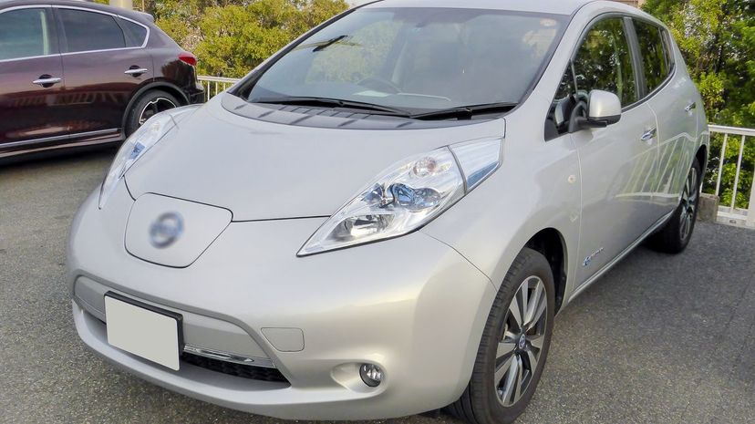 8-Nissan Leaf