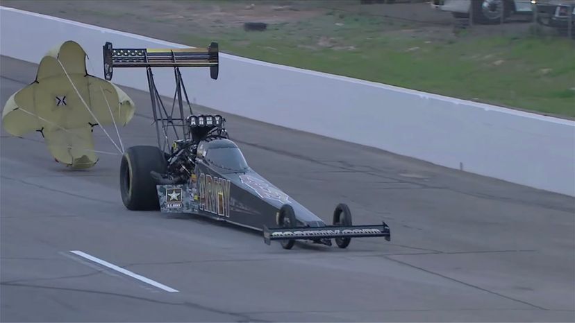 Tony Schumacher (US Army Dragster) 