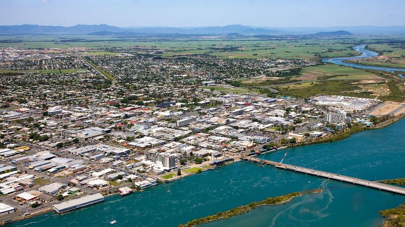 15-Mackay＂border=
