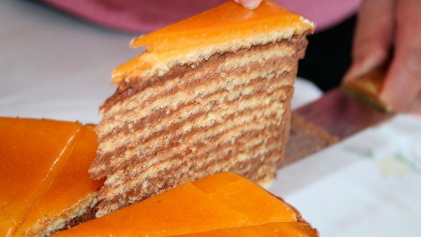 caramel cake