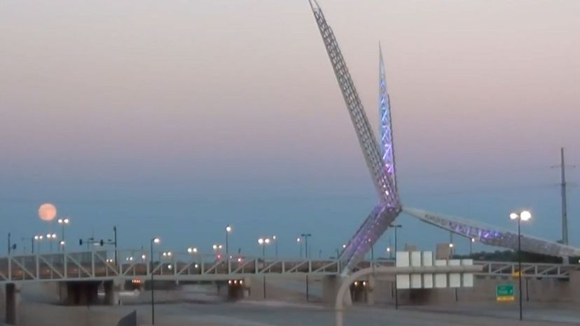 Oklahoma City - SkyDance Pedestrian Bridge