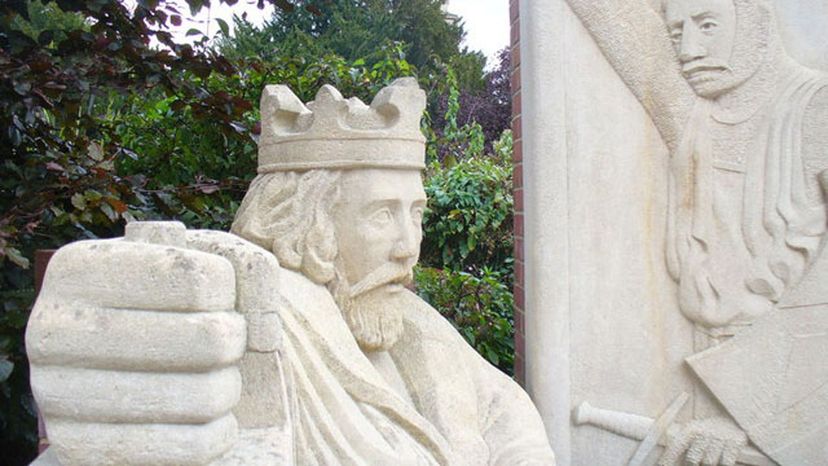 King_John_Statue_Egham