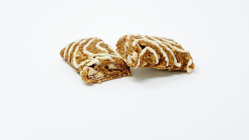 Protein Snacks - Clif Kid Z Bar Iced Oatmeal cookie cut