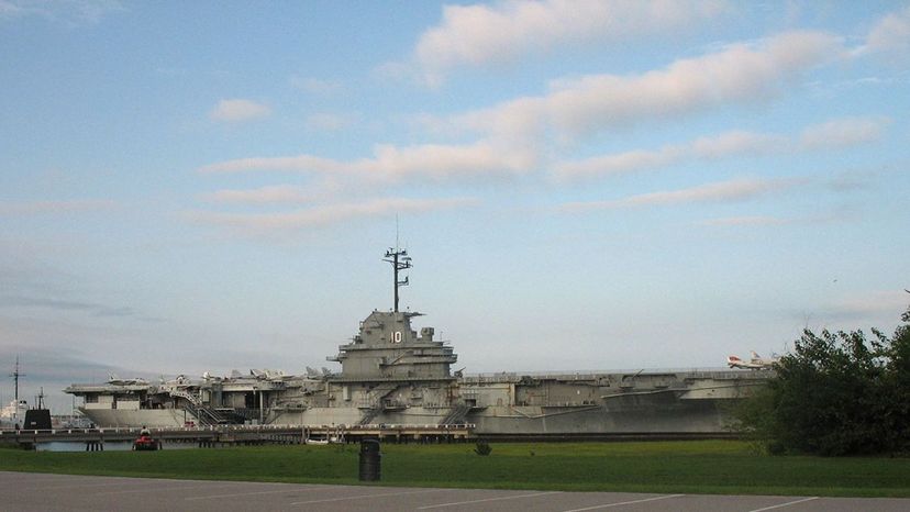 USS YORKTOWN