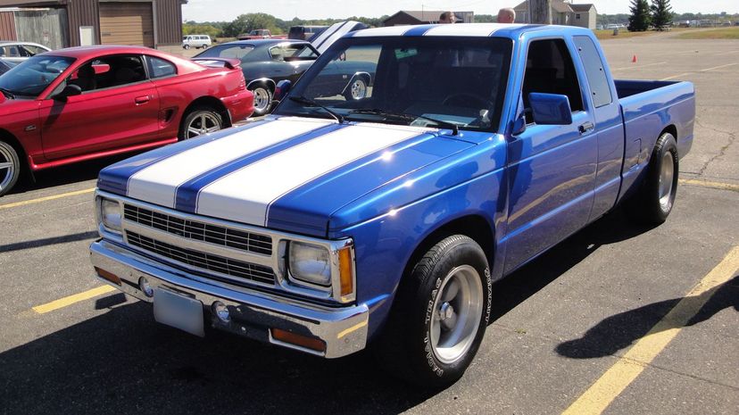 25 - Chevrolet S-10