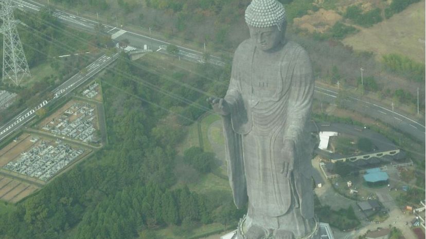 Ushiku Daibutsu