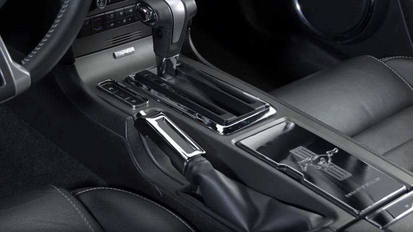 30 Center console