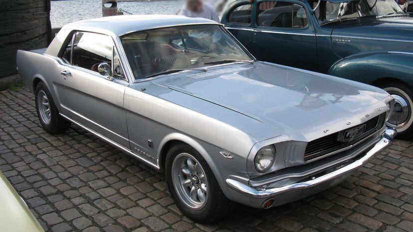 8 -  Mustang in 1965
