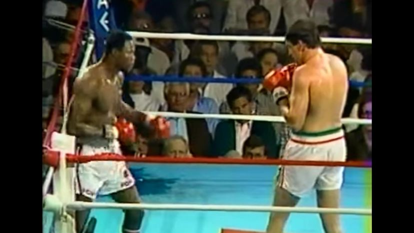 Larry-Holmes-vs.-Gerry-Cooney-â€“-June-11,-1982