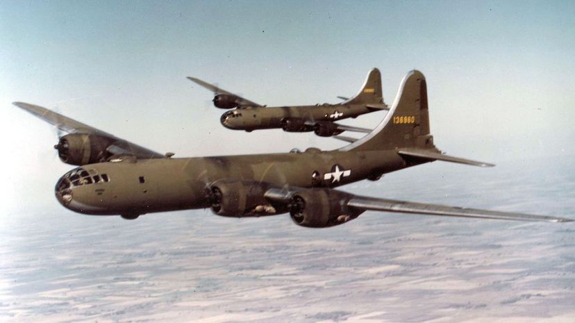 18 Olive-drab_painted_B-29_superfortress