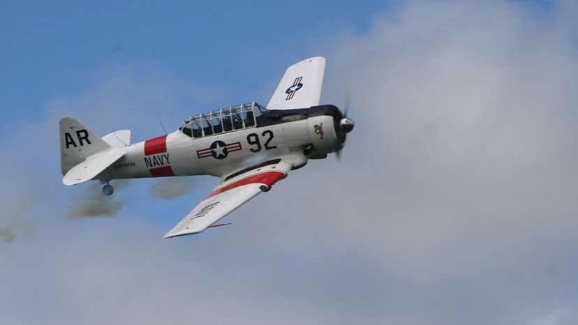 14 North_American_T6_Harvard_Texan