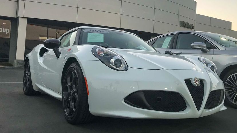 7-2016 Alfa Romeo 4C