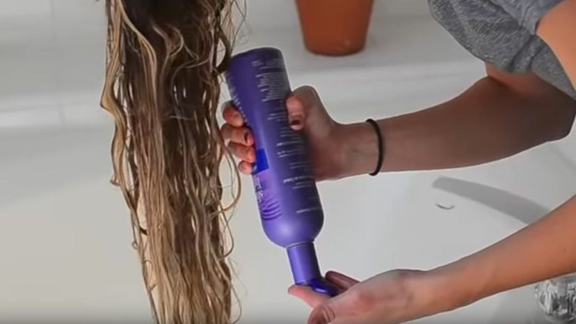 2 Purple Shampoo